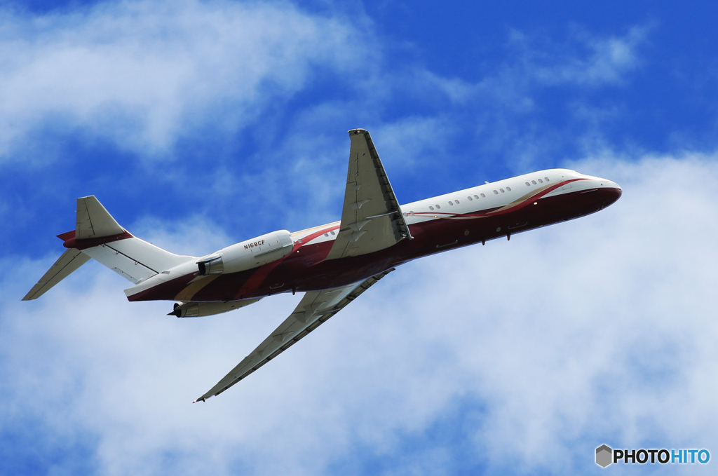 「あおいそら」プライベート機　サンライダーMD-87  Takeoff 