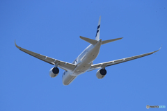 「ブルー」 FINNAIR A350-941 OH-LWG 出発です