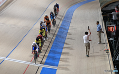 「初」  TRACK CYCLING (40)スタートです