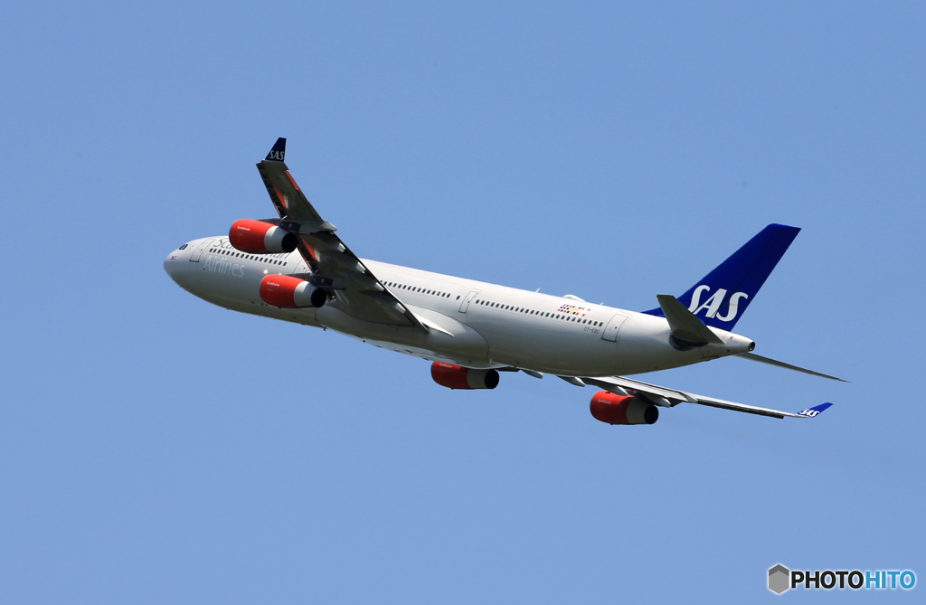 「すかい」SAS A340-313 OY-KBC Takeoff 