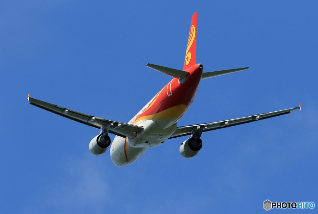 「SKY」 香港航空 A320-214 B-LPI 飛行