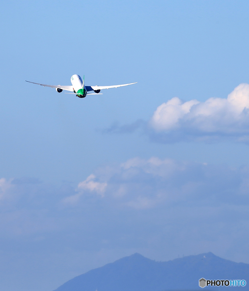 「聖夜」 筑波山が見える EVA787-10 Takeoff