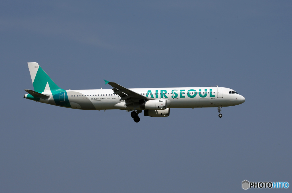「青い日」Air Seoul A321-231 HL8280 Landing
