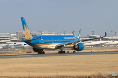  「晴れ」  Vietnam A350-941 VN-A889 Takeoff 