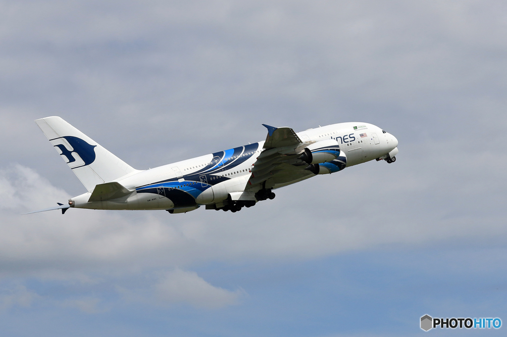 「良い空～」 Malaysia A380-841 9M-MNE Takeoff 
