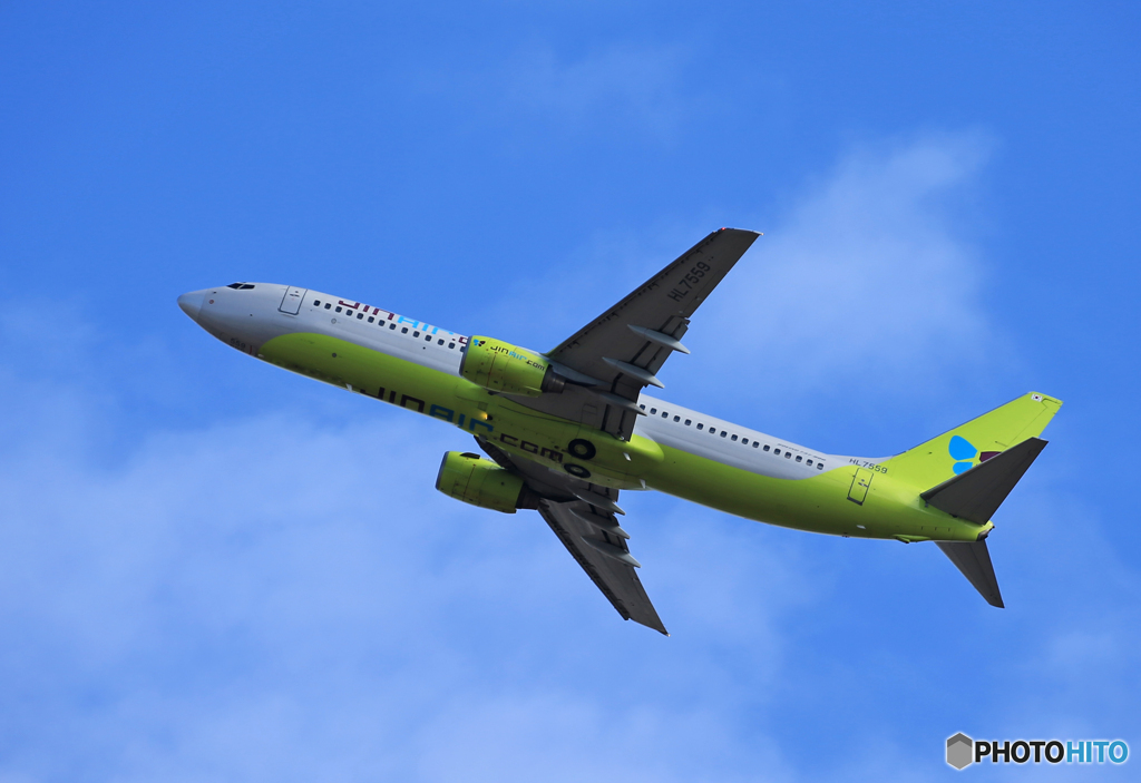 「Blue」Jin Air 737-867 HL7559 出発