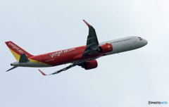 「晴れ」 Vietjet A321-271N VN-A626 Takeoff