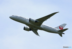 「青の空」JAL 787-8 JA826J  出発です