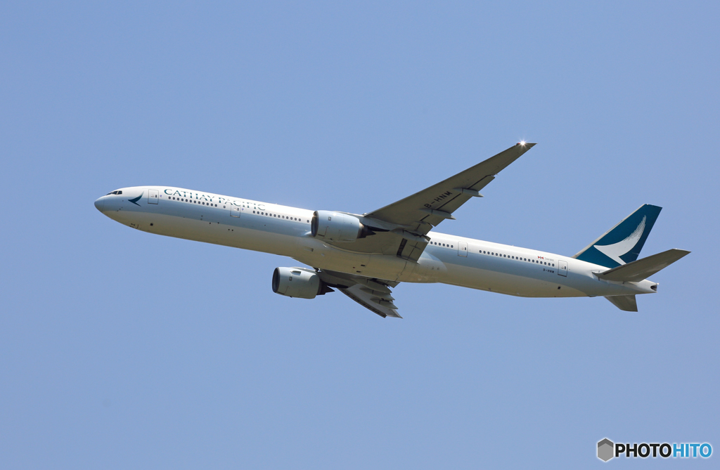 「はれ」 Cathay 767-367 B-HNM 離陸します