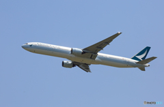 「はれ」 Cathay 767-367 B-HNM 離陸します