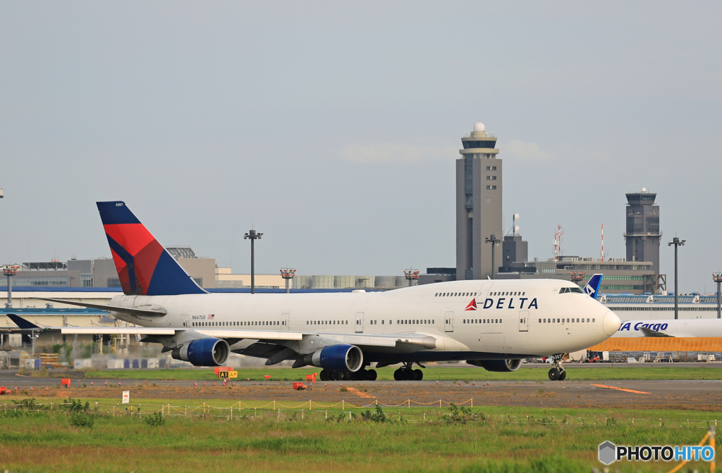 「はれー」 DELTA 747-400 N667US 離陸 です