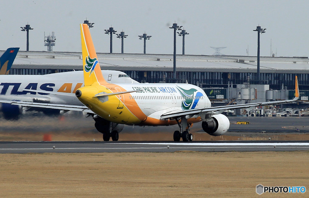 「SKY」 CEBU A320-214 RP-C4100 出発です
