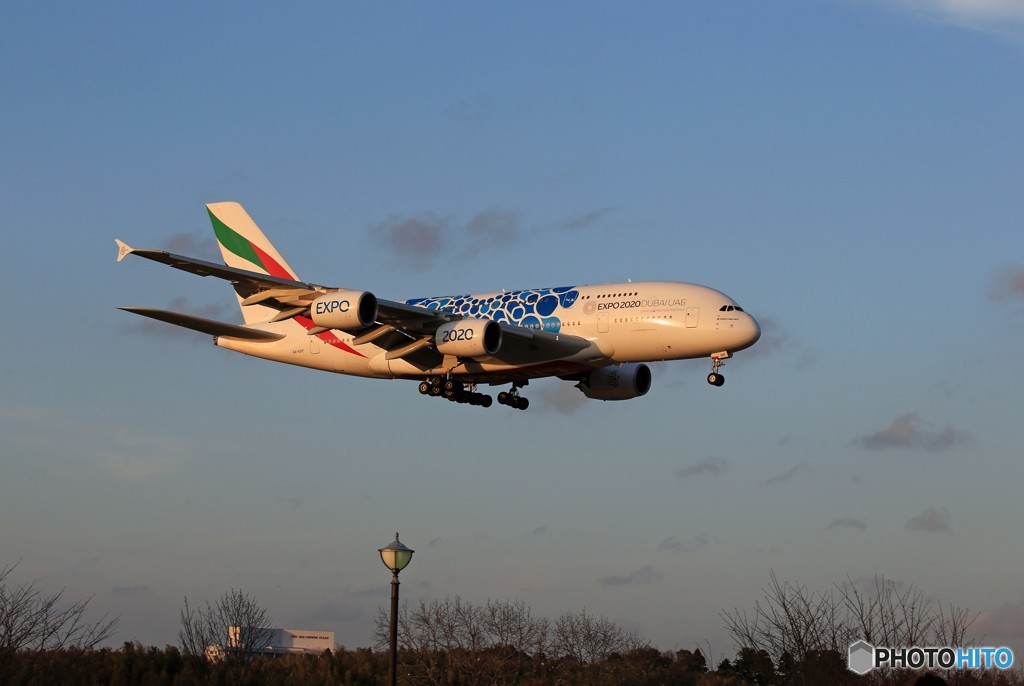 「良い空～」エミレーツ特別塗装 A380-861