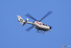 「晴れ」TV asahi 報道へり　取材中です