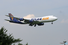 「良い天気」 Atlas 747-8 N855GT 飛行