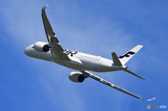 「真青の空」Finnair A350-941 OH-LWD 出発です