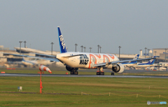 「青い空」が一番 STAR WARS JA789A 離陸します