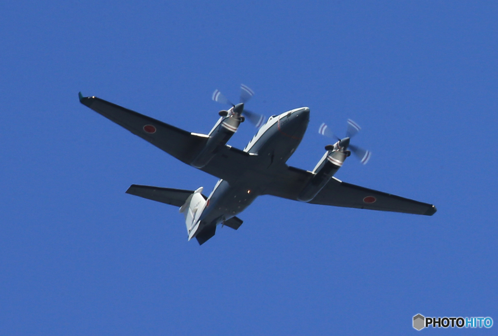 「青が大好き」Beechcraft 350 king Air LR-2 飛来！