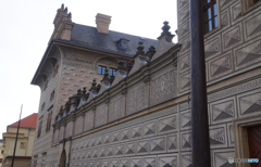 チェコ（６６３）プラハの不思議な・壁模様　