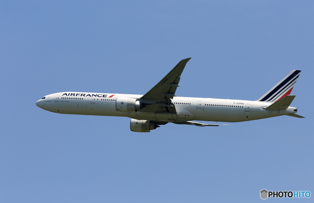 ☀「あおぞら」 AIR FRANCE 777 F-GZNS 出発です