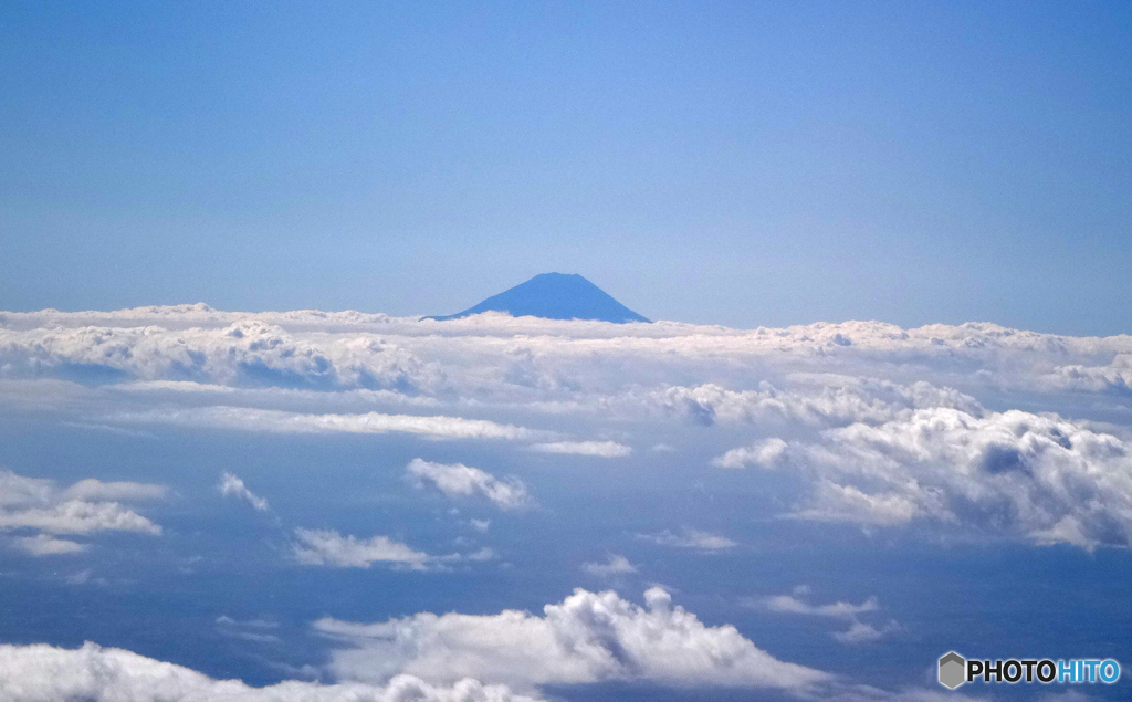 ☮雲の上から ・ ☮富士山を観る
