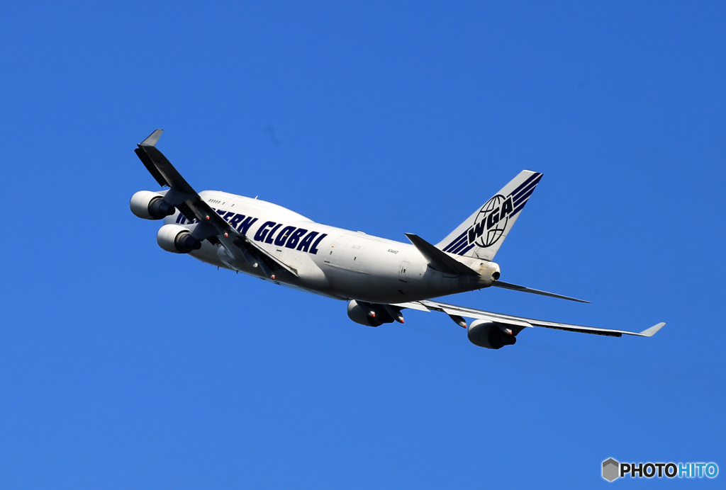 「群青」☮   ジャンボ機が飛ぶ・さくらの山 ✈