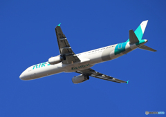 「ぶるー」 Air Seoul A321-231 HL8281 飛び立ちです