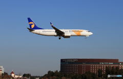 「あおぞら」Mongolian 737-800 JU-1088 着陸