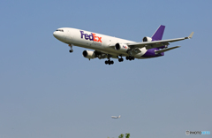 「空色」 FedEx MD-11 N576FE Landing