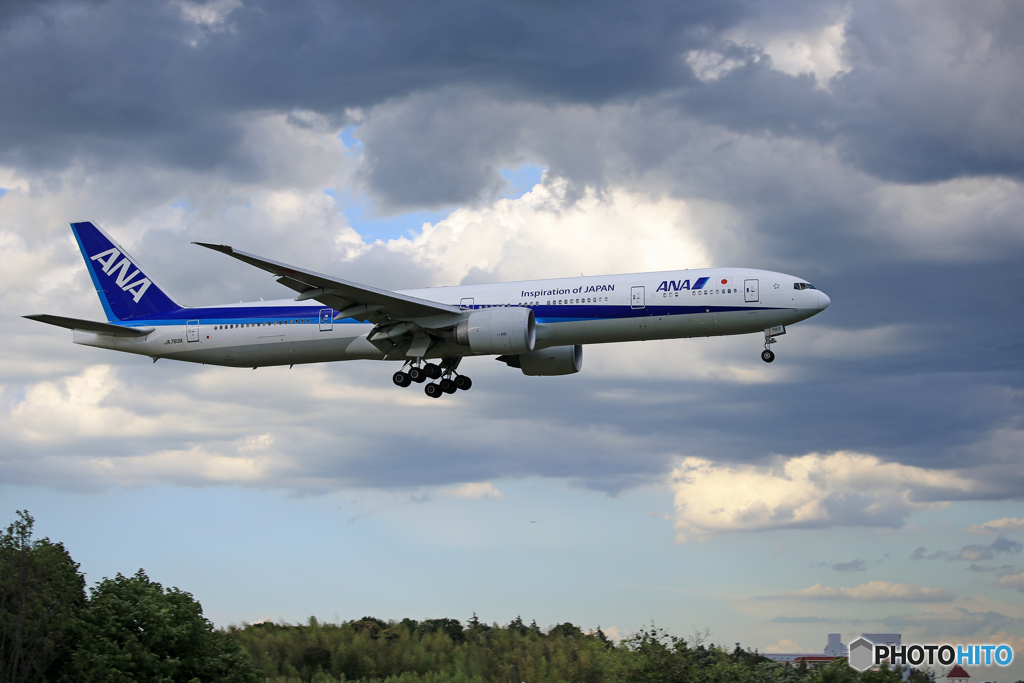 「良い空～」ANA 777-381 JA783A 着陸
