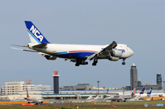 「すかい」 NCA 747-8KZF JA16KZ Landing