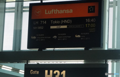 ミュンヘン空港の羽田空港行き出発ゲートです。