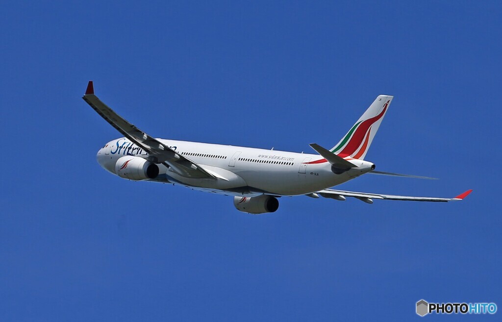 「蒼空」SriLankan A330-343 4R-ALN 離陸