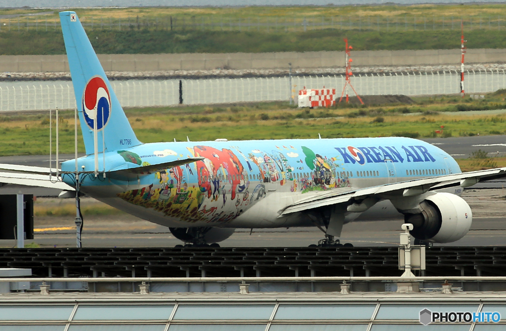 「すかい」 Korean 777-200 お絵描き特別　Takeoff