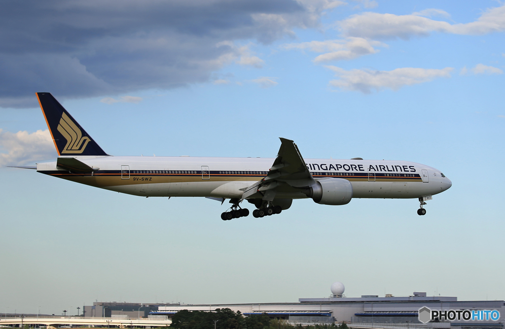 「そらー」SINGAPORE 777 9V-SWZ 着陸
