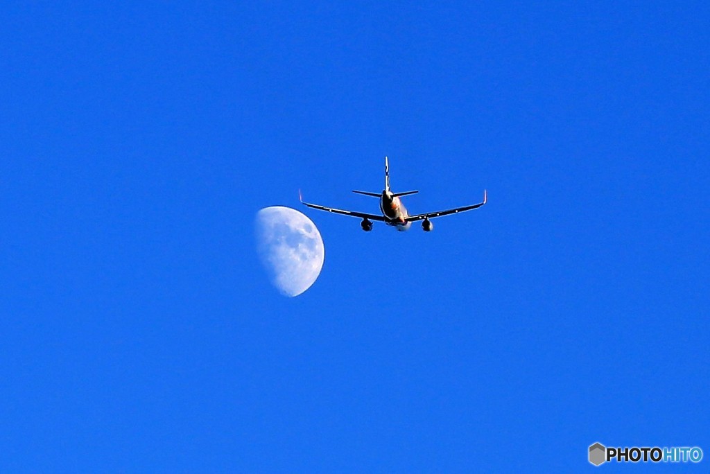 ☀「青い空」が一番 Jetstar A320 月へ飛ぶ