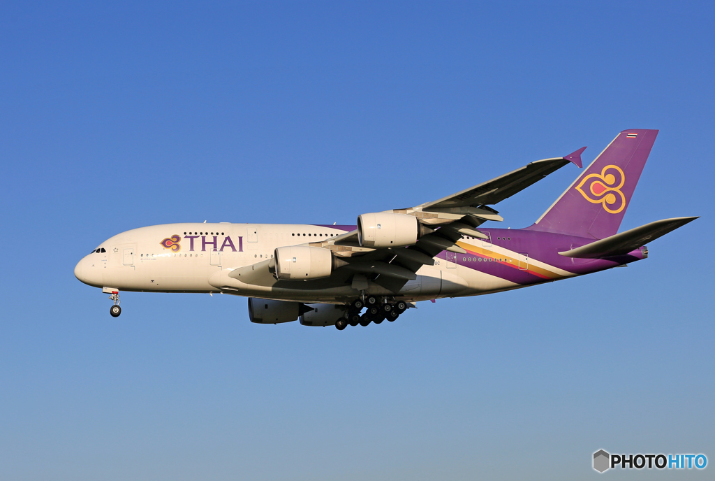 「青い空」が一番 Thai A380-841 HS-TUC着地前