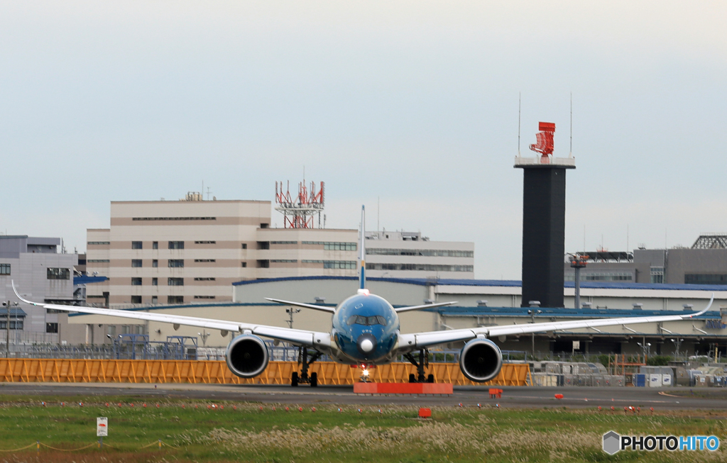 「晴れ」 Vietnam A350-941 VN-A893 Takeoff