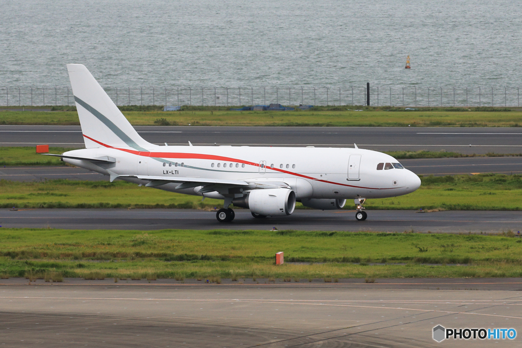 「晴れ」トーゴ政府専用機    ルクセン 珍しい飛行機ですね✈