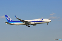 「すかい」 ANA 767-381 JA621A 到着です