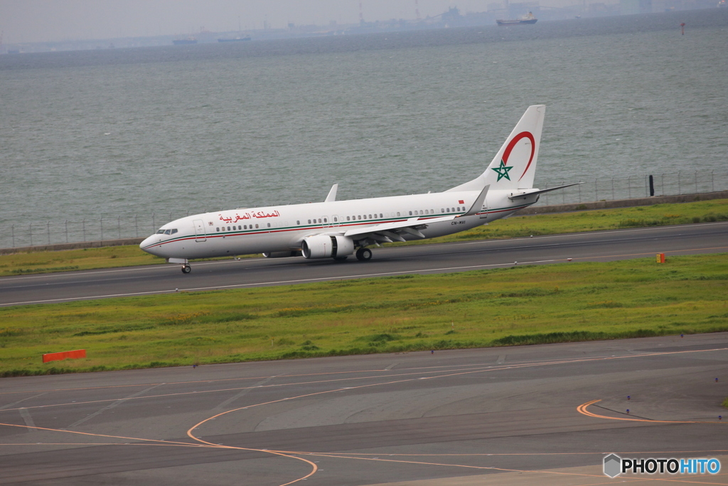  「晴れ」 モロッコ政府 737-8KB CN-MVI   Landing