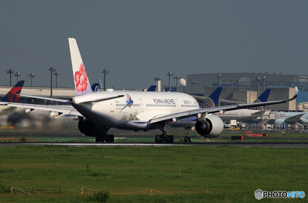 「晴れ」China A350-941 特別塗装　Takeoff