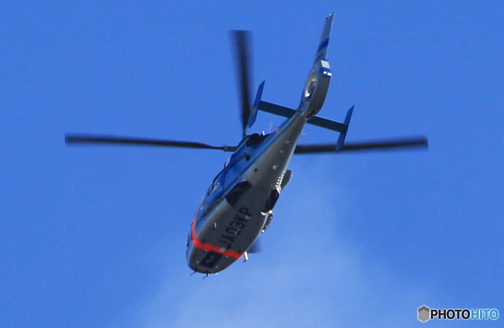 「青い空」ユーロコプター  AS365/565  Eurocopter