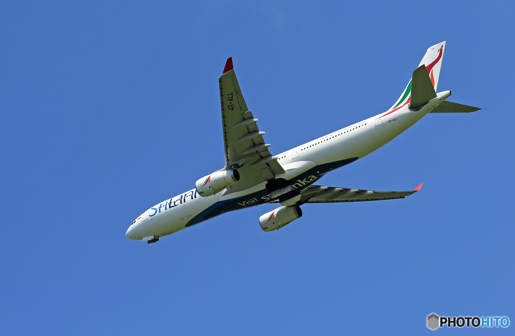 「良い天気」 SriLankan A330-343 4R-ALLTakeoff 