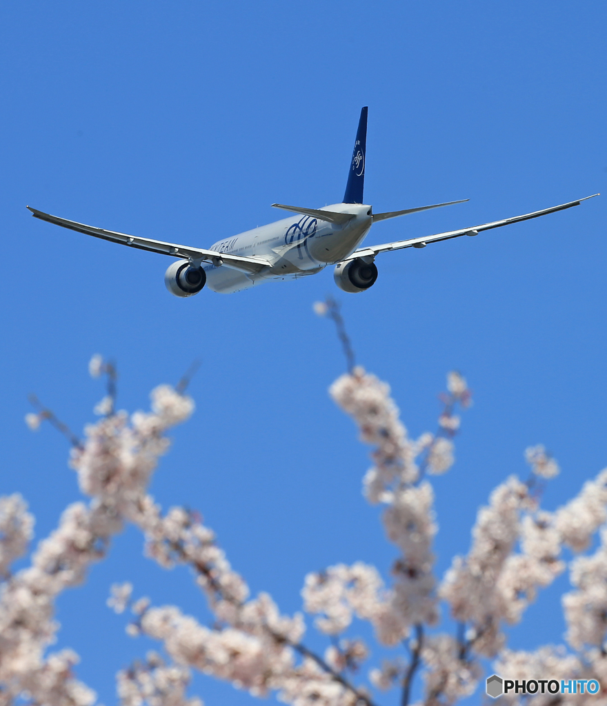 「青い日」 Air France SKY 777 F-GZNT Takeoff 