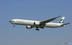 「空色」 CATHAY 777-367 B-HND