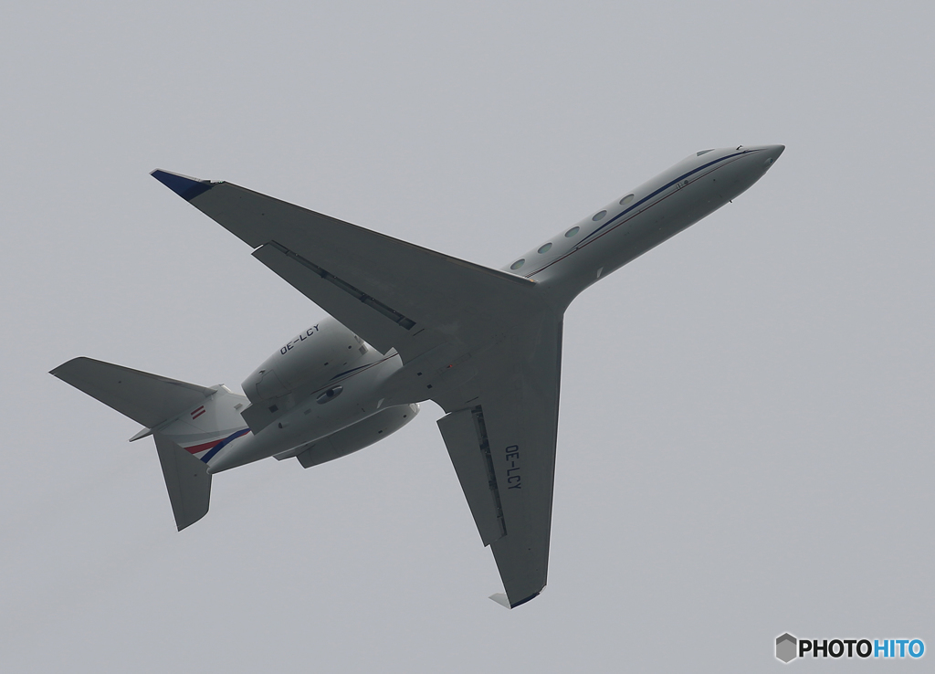 プライベート：ガルフストリーム G500 OE-LCY Takeoff 