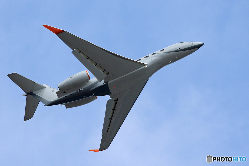 「青」 Private ガルフG650 N777ZH Takeoff