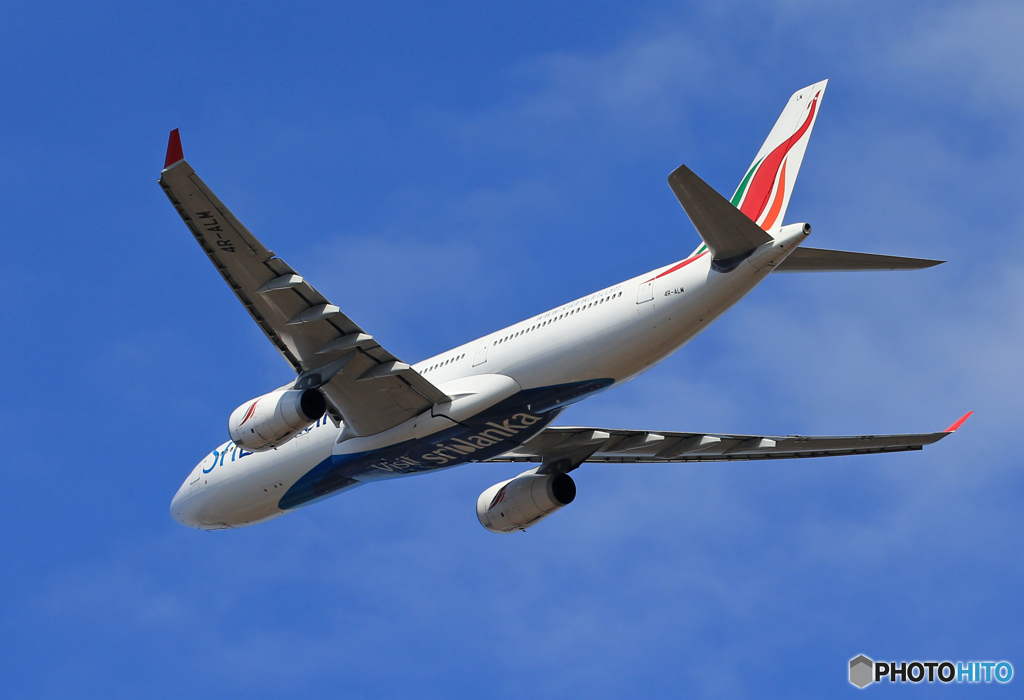 「あおぞら」 SriLankan A330-343 4R-ALM 離陸