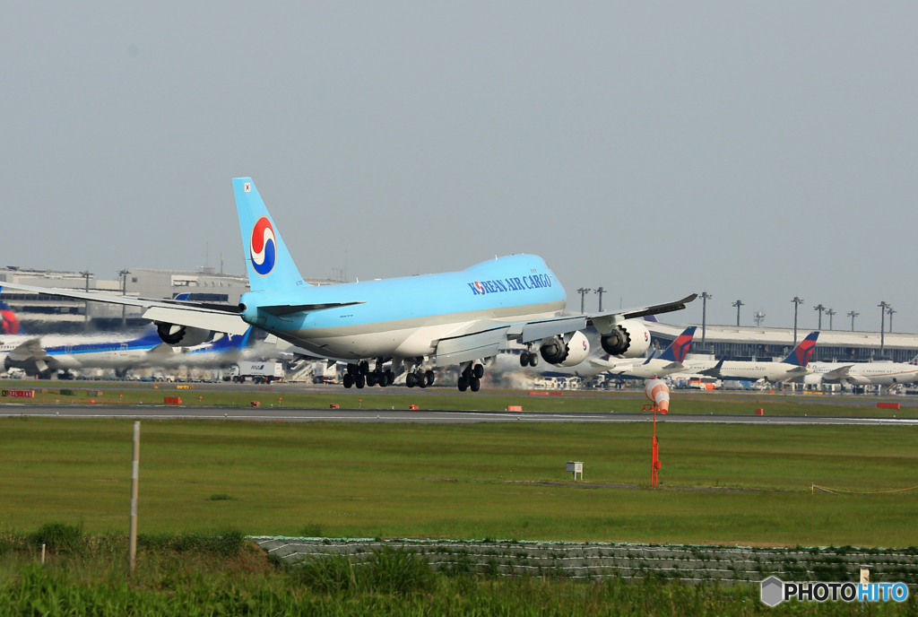 「良い天気」 Korean 747-8 HL7609 Landing